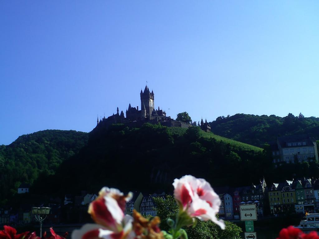 Haus-Anka Hotell Cochem Exteriör bild