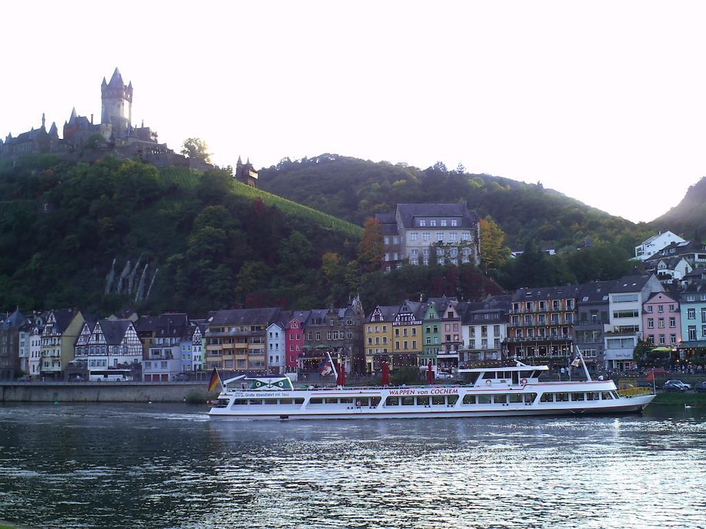 Haus-Anka Hotell Cochem Exteriör bild